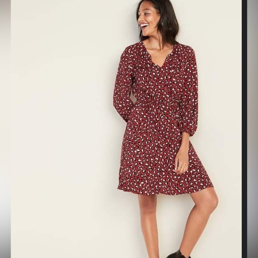 OLD NAVY Animal print dress